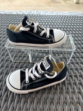 Converse All Star Kids Low Top Sneakers Black White Size 10 Toddler